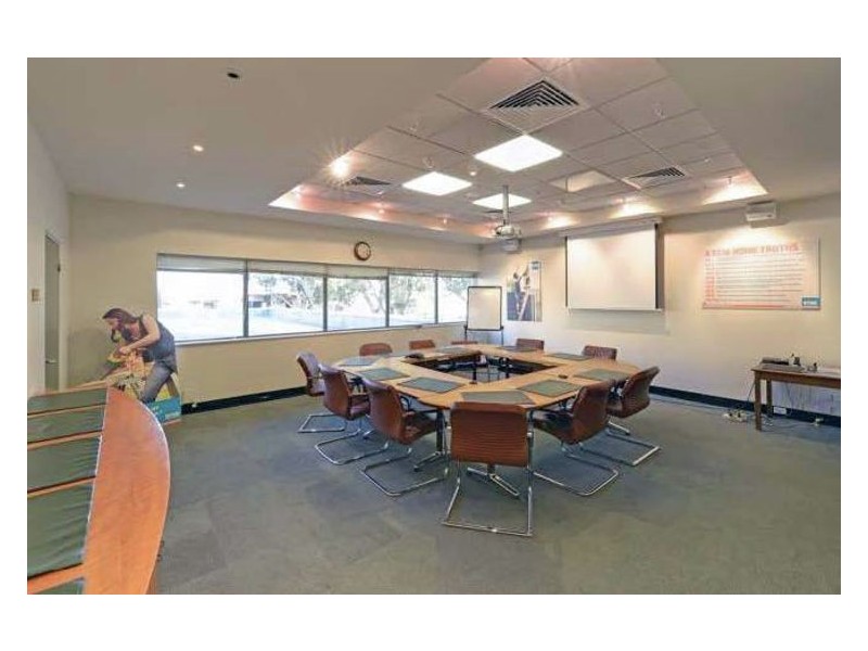 414 Lower Dandenong Road, Braeside VIC 3195