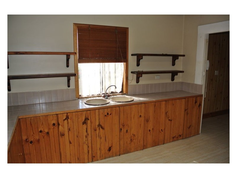 4 Lillypilly Avenue, Doveton VIC 3177