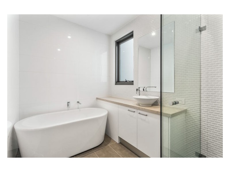 1/18 Glenmore Crescent, Black Rock VIC 3193