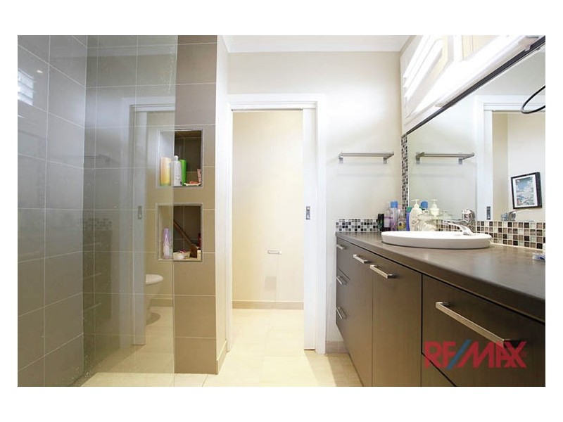 32 Jacaranda Street, Doveton VIC 3177