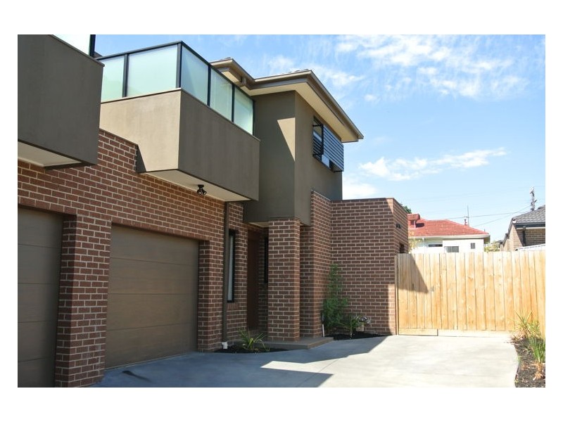 4/28 Burrows Avenue, Dandenong VIC 3175