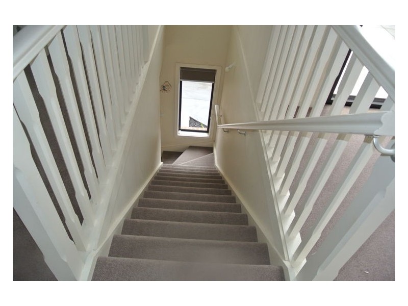 4/28 Burrows Avenue, Dandenong VIC 3175