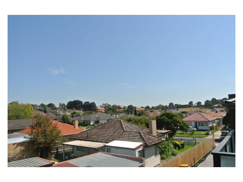 4/28 Burrows Avenue, Dandenong VIC 3175