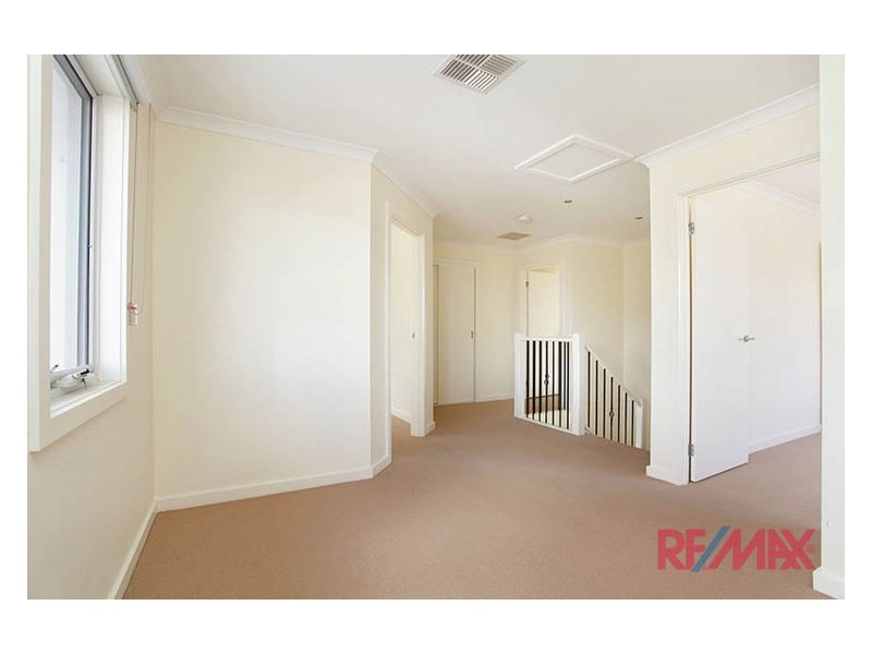 7/6-8 Innes Court, Berwick VIC 3806