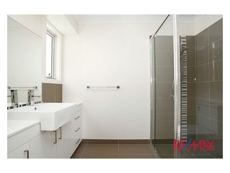 7/6-8 Innes Court, Berwick VIC 3806