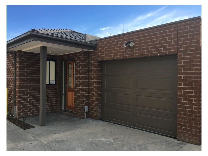 Unit 2/15 Rose Drive, Doveton VIC 3177