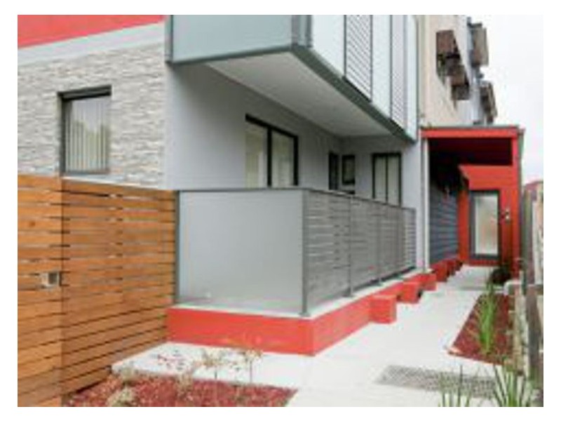 12/23 Edith Street, Dandenong VIC 3175