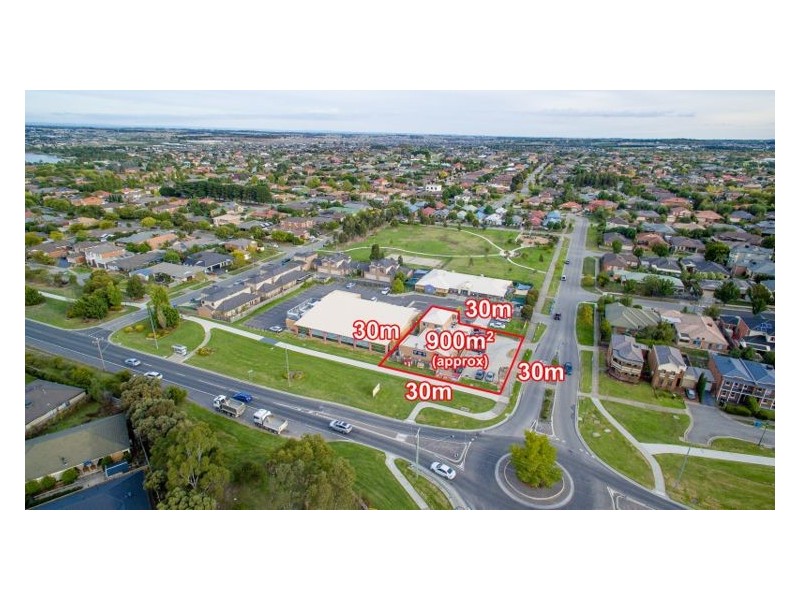 2 The Avenue, Narre Warren South VIC 3805