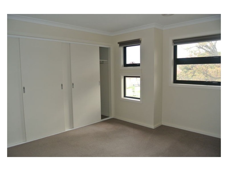 1/28 Burrows Ave, Dandenong VIC 3175