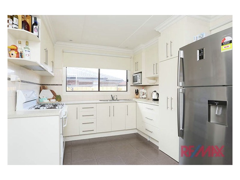 15 Cootamundra Street,, Doveton VIC 3177