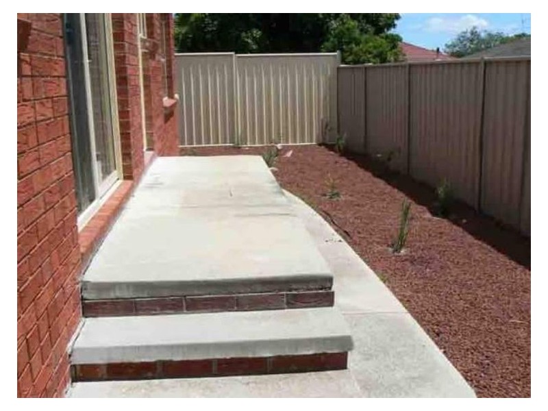 4/28 Canberra Avenue, Dandenong VIC 3175