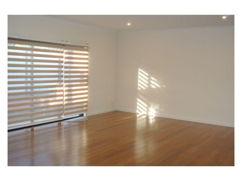 2/28 Ash Street, Doveton VIC 3177