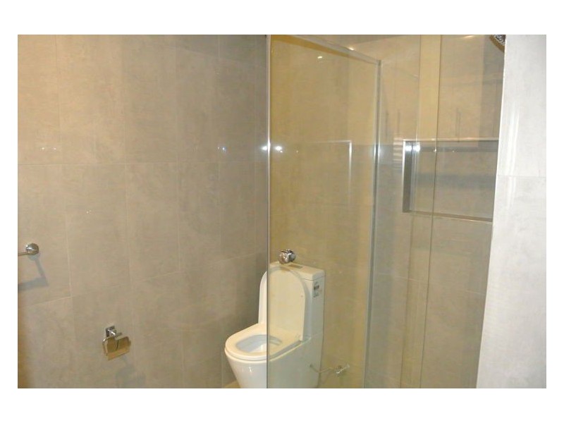 2/28 Ash Street, Doveton VIC 3177