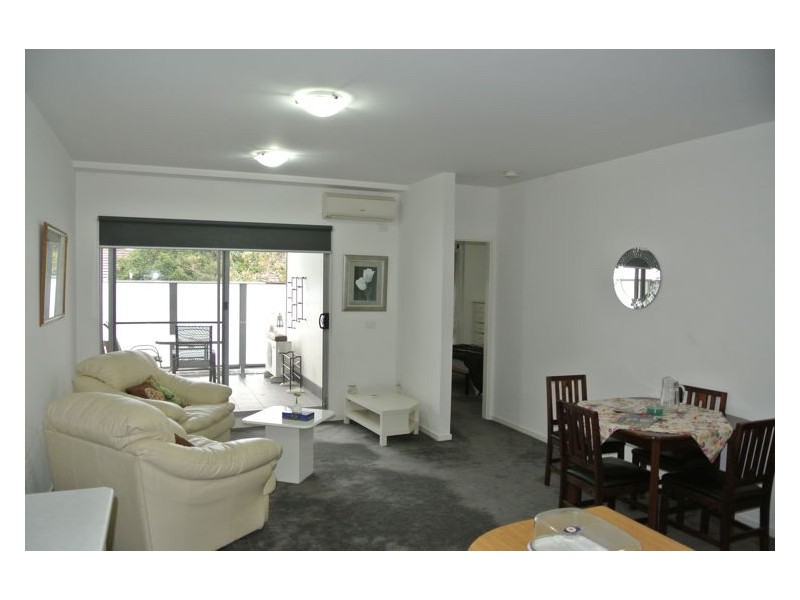 8/3-5 Hutton Street, Dandenong VIC 3175