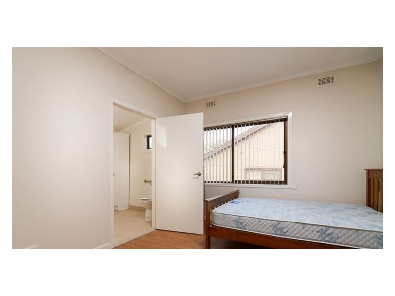 2/29 Hutton Street, Dandenong VIC 3175