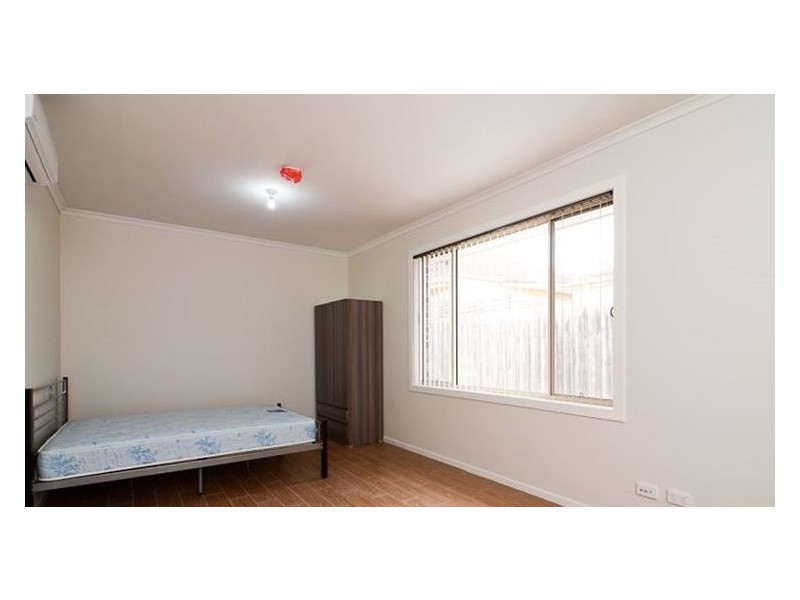 8/9 Fox Street, Dandenong VIC 3175