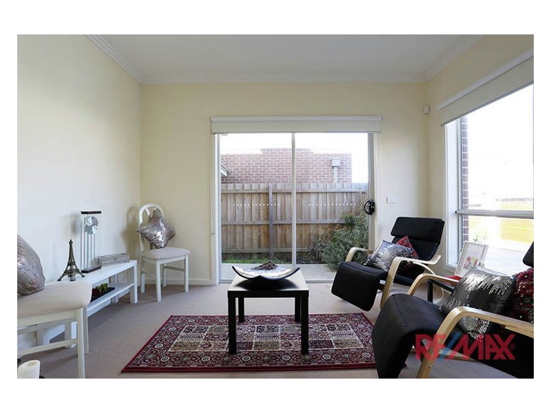 4/6-8 Innes Court, Berwick VIC 3806