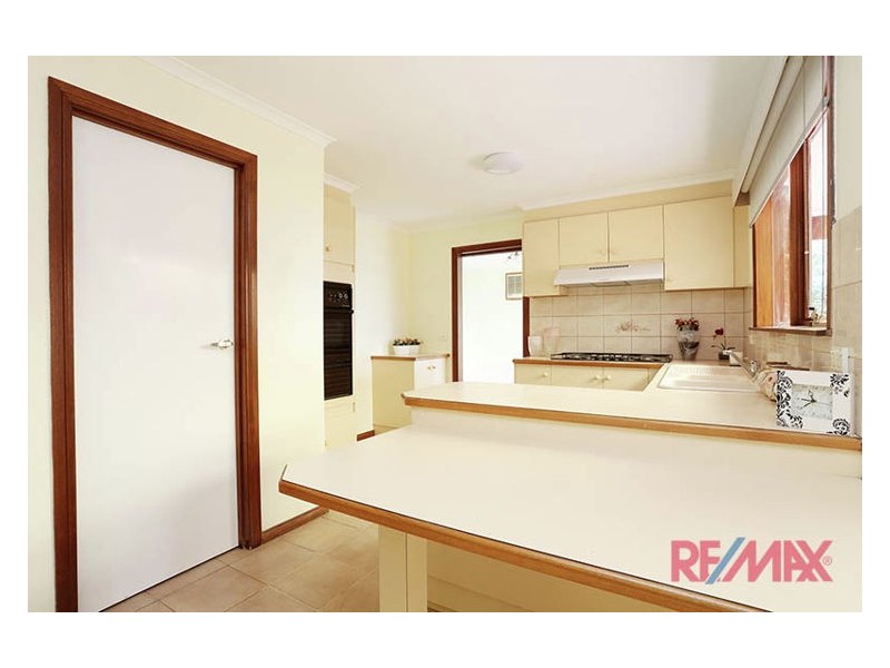 19 Seaton Rise, Hallam VIC 3803