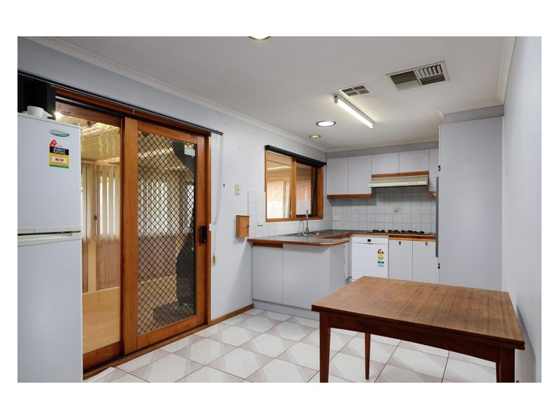 5 Enoch Rise, Hallam VIC 3803