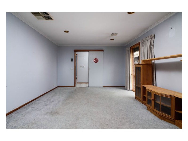 5 Enoch Rise, Hallam VIC 3803