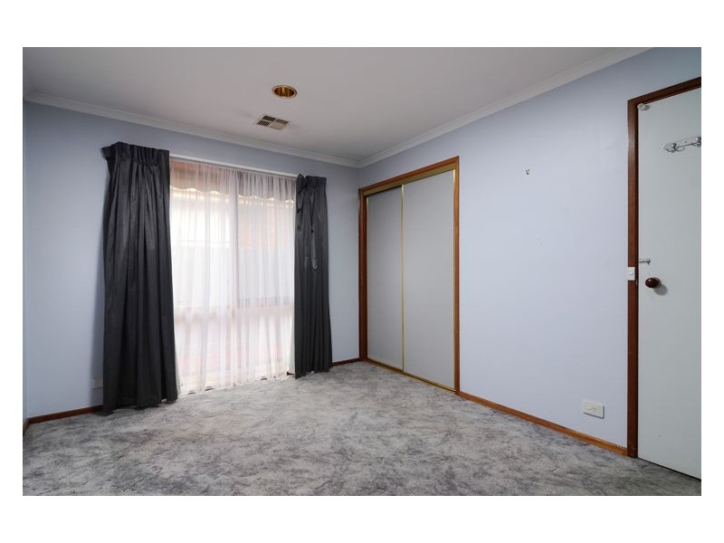 5 Enoch Rise, Hallam VIC 3803