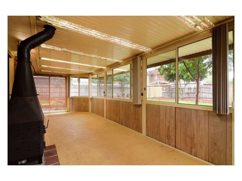 5 Enoch Rise, Hallam VIC 3803