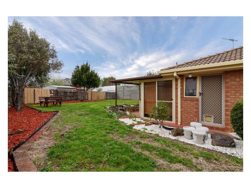 5 Enoch Rise, Hallam VIC 3803