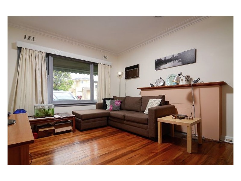 1/24 Wall Street, Noble Park VIC 3174