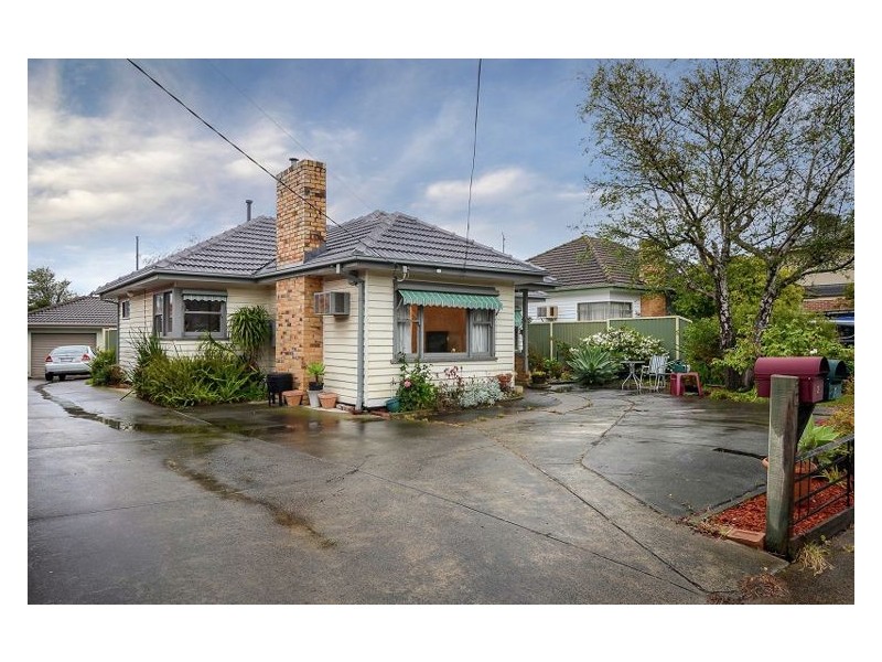 1/24 Wall Street, Noble Park VIC 3174