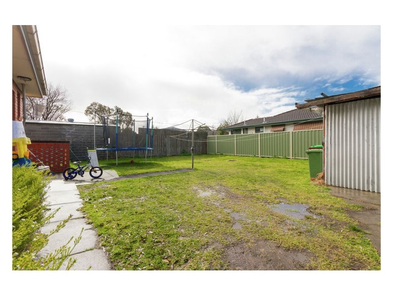 5 Johnston Avenue, Eumemmerring VIC 3177