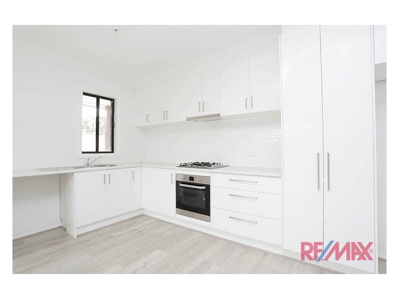 2/15 Rose Drive, Doveton VIC 3177