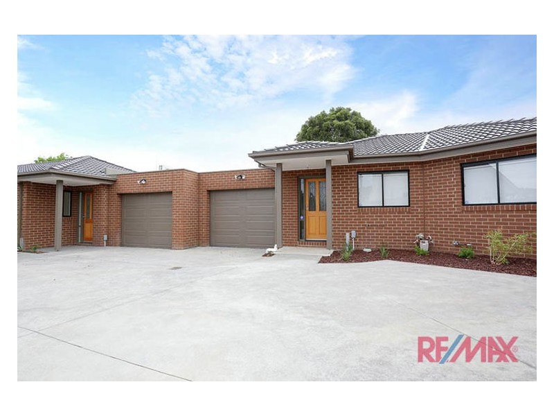 2/15 Rose Drive, Doveton VIC 3177