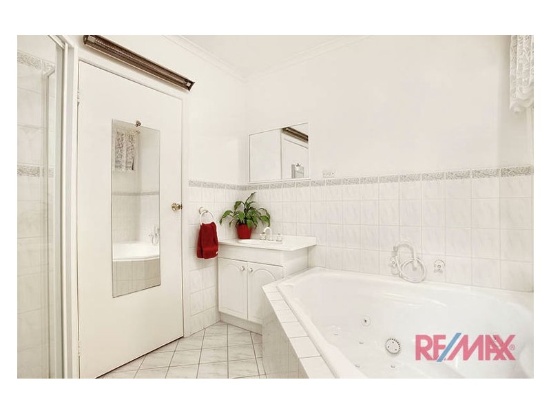 907 Ferntree Gully Road, Wheelers Hill VIC 3150