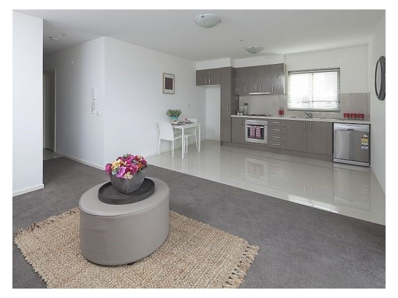 18/23 Edith Street, Dandenong VIC 3175