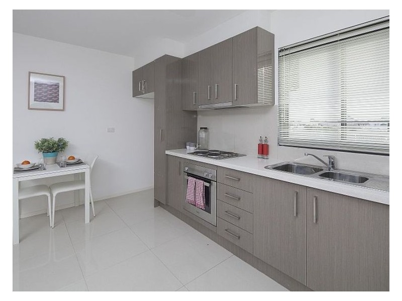 18/23 Edith Street, Dandenong VIC 3175