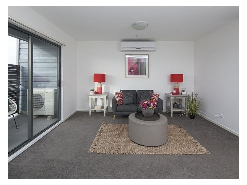 18/23 Edith Street, Dandenong VIC 3175