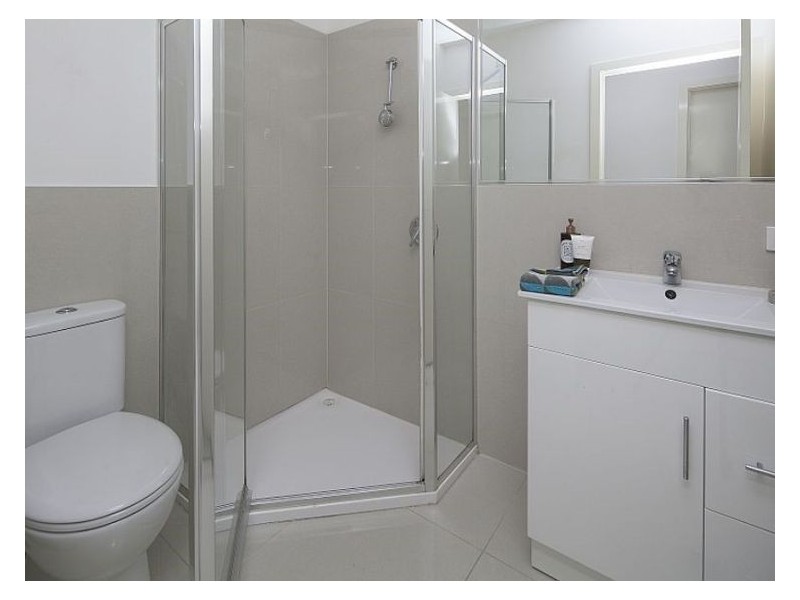 18/23 Edith Street, Dandenong VIC 3175