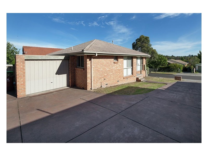 1/16 Temby Close, Endeavour Hills VIC 3802