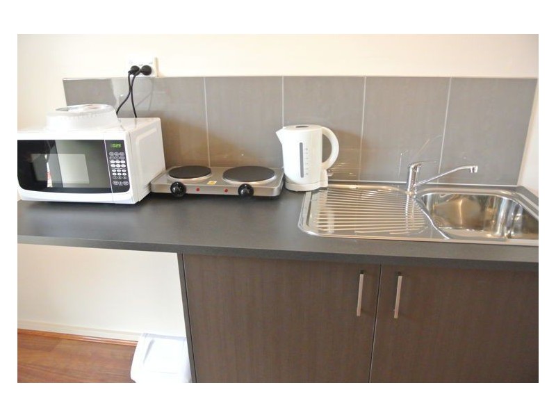 8/54 Hemmings Street, Dandenong VIC 3175