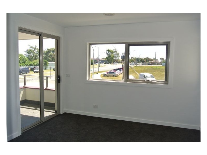 4 Alia Lane, Hallam VIC 3803