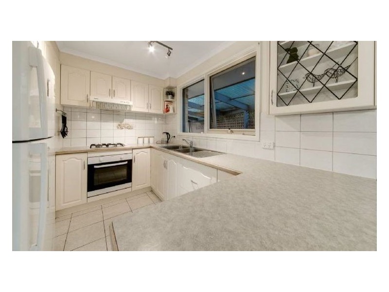19 Jillian Street, Cranbourne VIC 3977