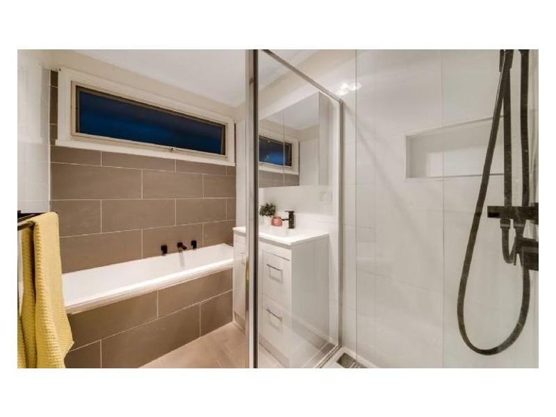 19 Jillian Street, Cranbourne VIC 3977