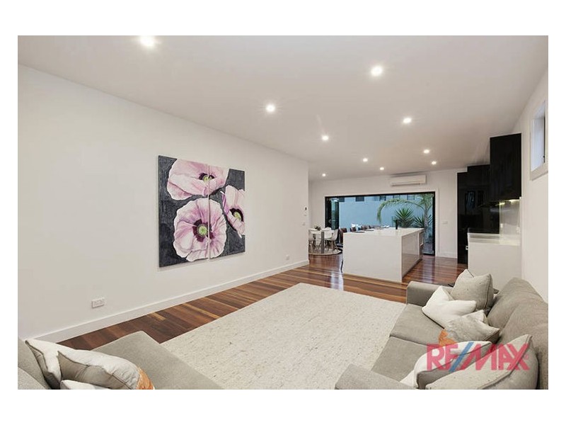 1/50 Loretto Avenue, Ferntree Gully VIC 3156