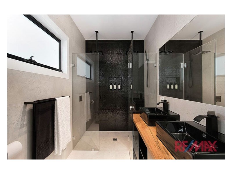 1/50 Loretto Avenue, Ferntree Gully VIC 3156