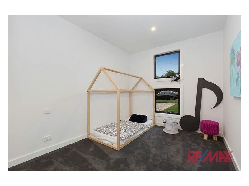 1/50 Loretto Avenue, Ferntree Gully VIC 3156