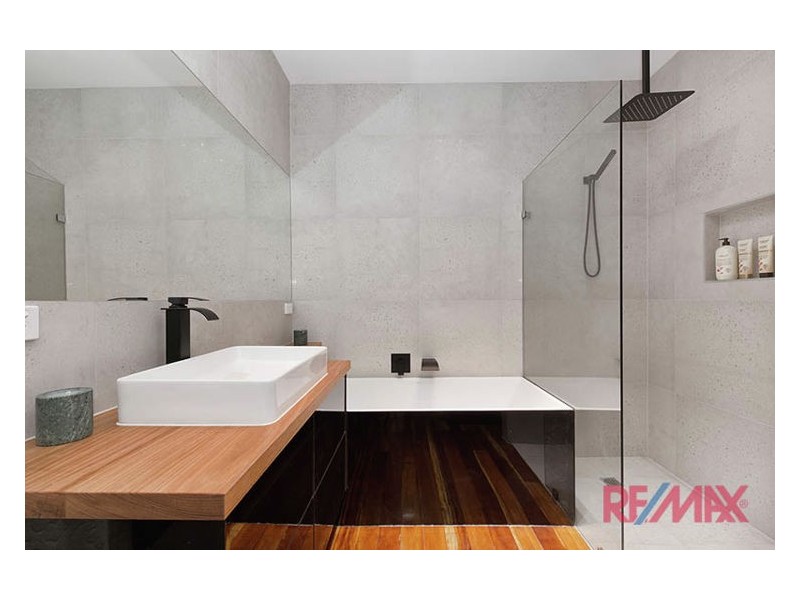 1/50 Loretto Avenue, Ferntree Gully VIC 3156