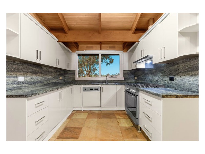 8 Alvanley Court, Mulgrave VIC 3170