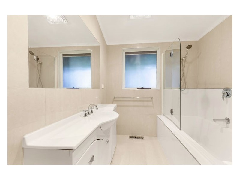 8 Alvanley Court, Mulgrave VIC 3170