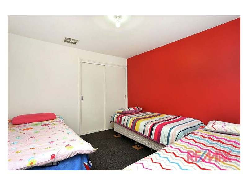 2/36 Curtin Crescent, Dandenong North VIC 3175