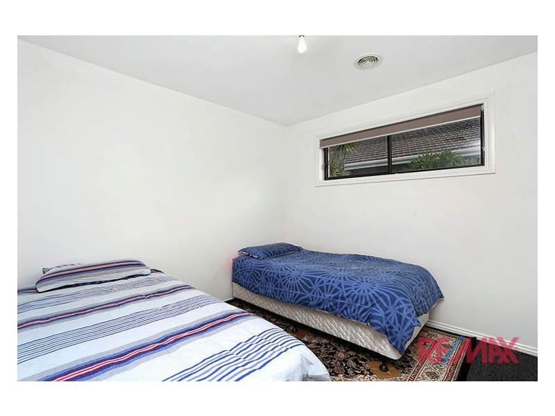 2/36 Curtin Crescent, Dandenong North VIC 3175